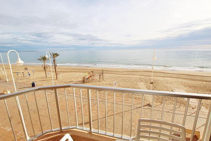 Appartamento Apartamento Europa Primera Linea De Playa Guardamar Guardamar del Segura Esterno foto
