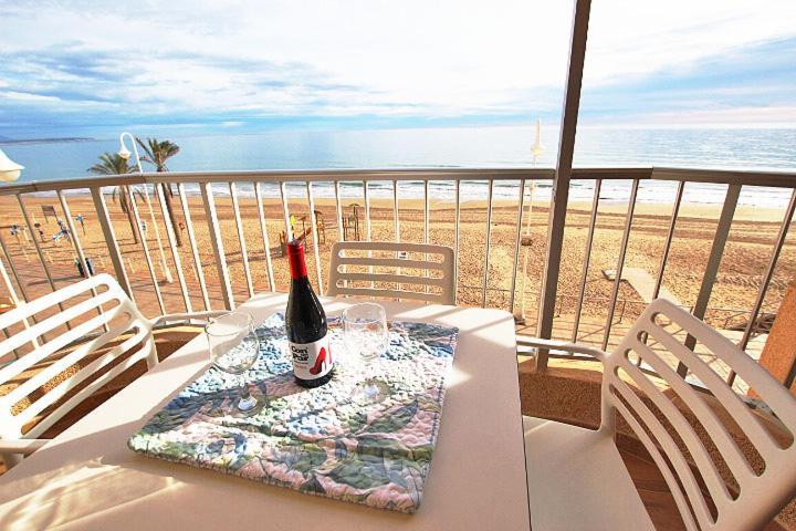 Appartamento Apartamento Europa Primera Linea De Playa Guardamar Guardamar del Segura Esterno foto