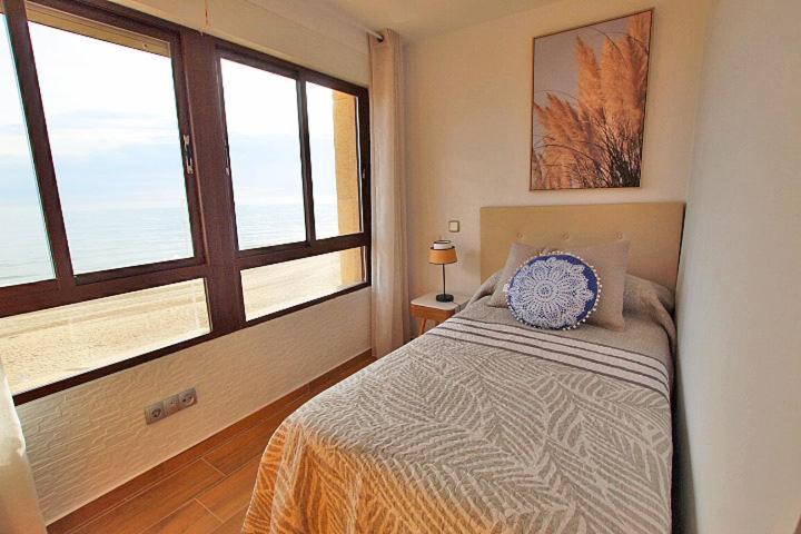 Appartamento Apartamento Europa Primera Linea De Playa Guardamar Guardamar del Segura Esterno foto